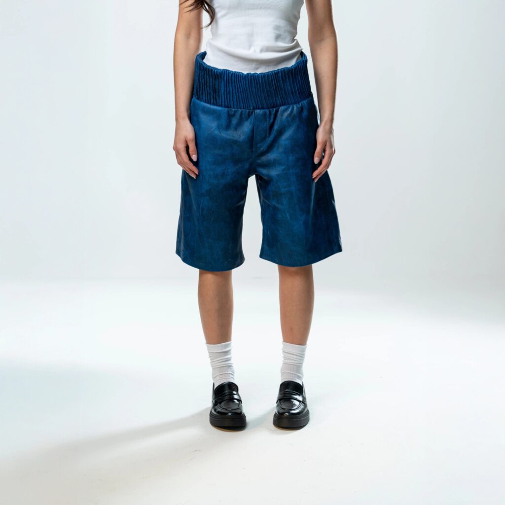 Box Leather Shorts - Blue - immagine 5